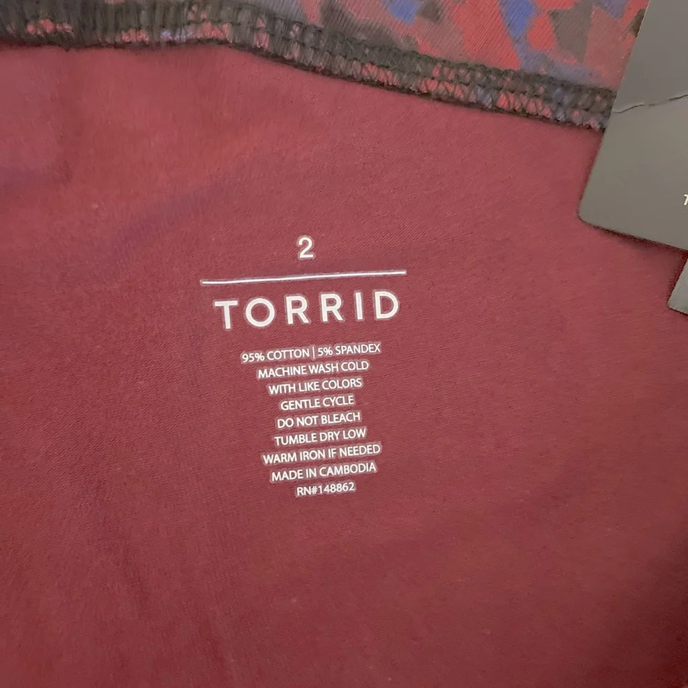 Torrid Painterly Animal Print Leggings - Various Sizes - Picture 5 of 12